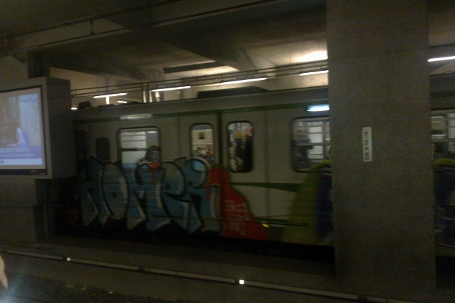 Metro de Milán