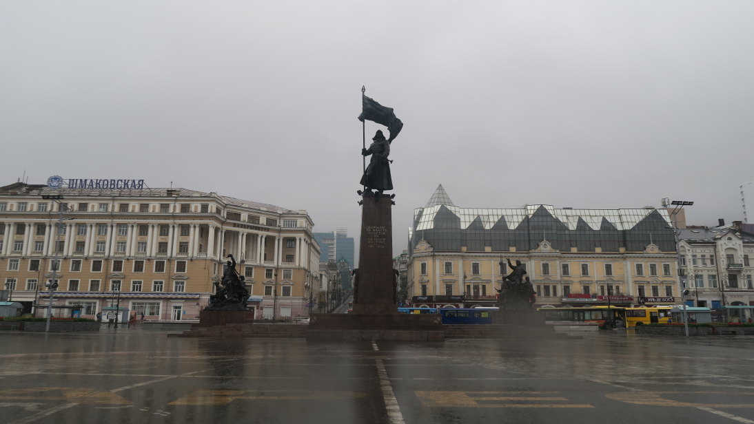 Monumento a los combatientes por el poder soviético.
